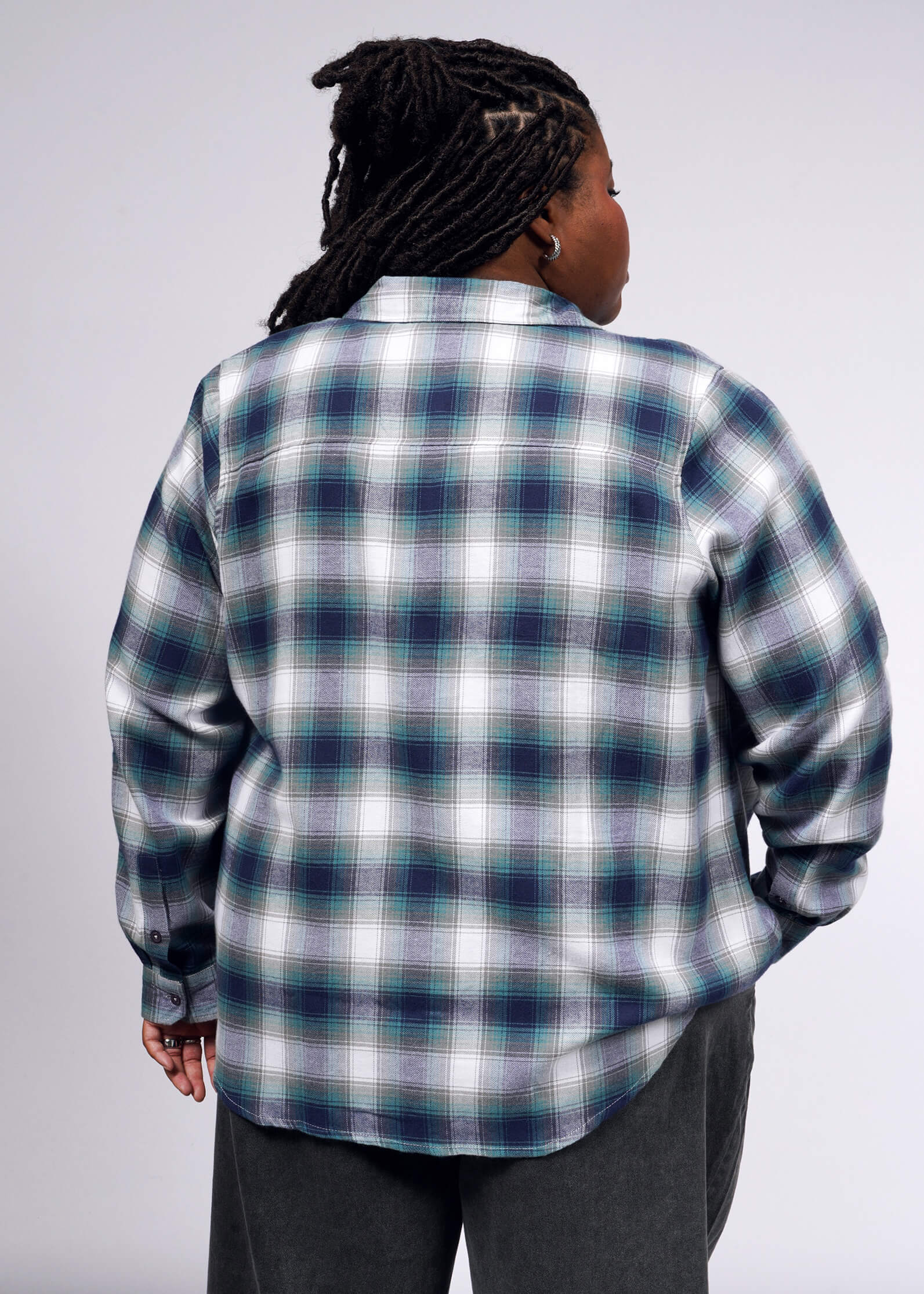 The Essential Flannel Long Sleeve Button Up