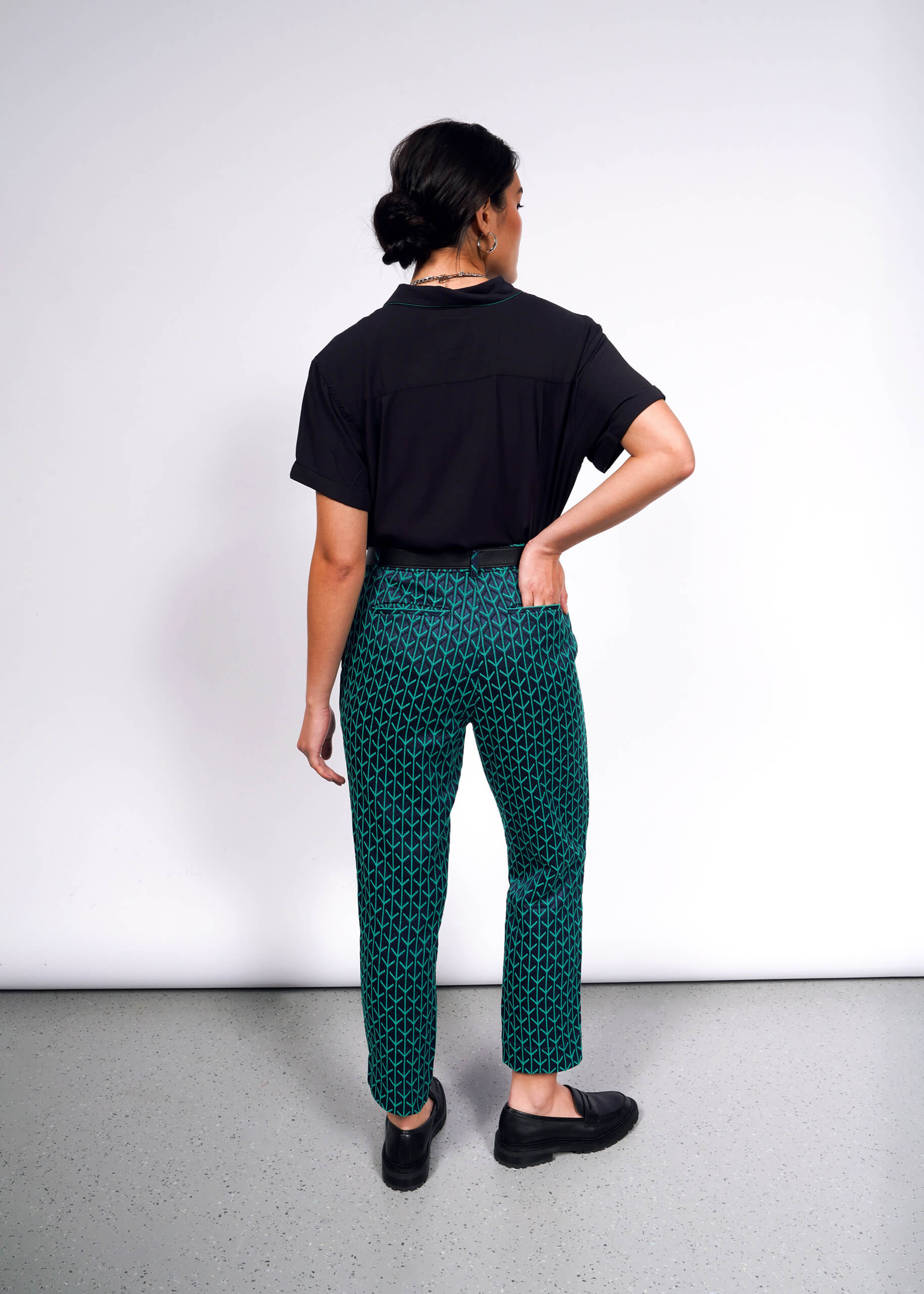 The Empower Jacquard Slim Crop Pant