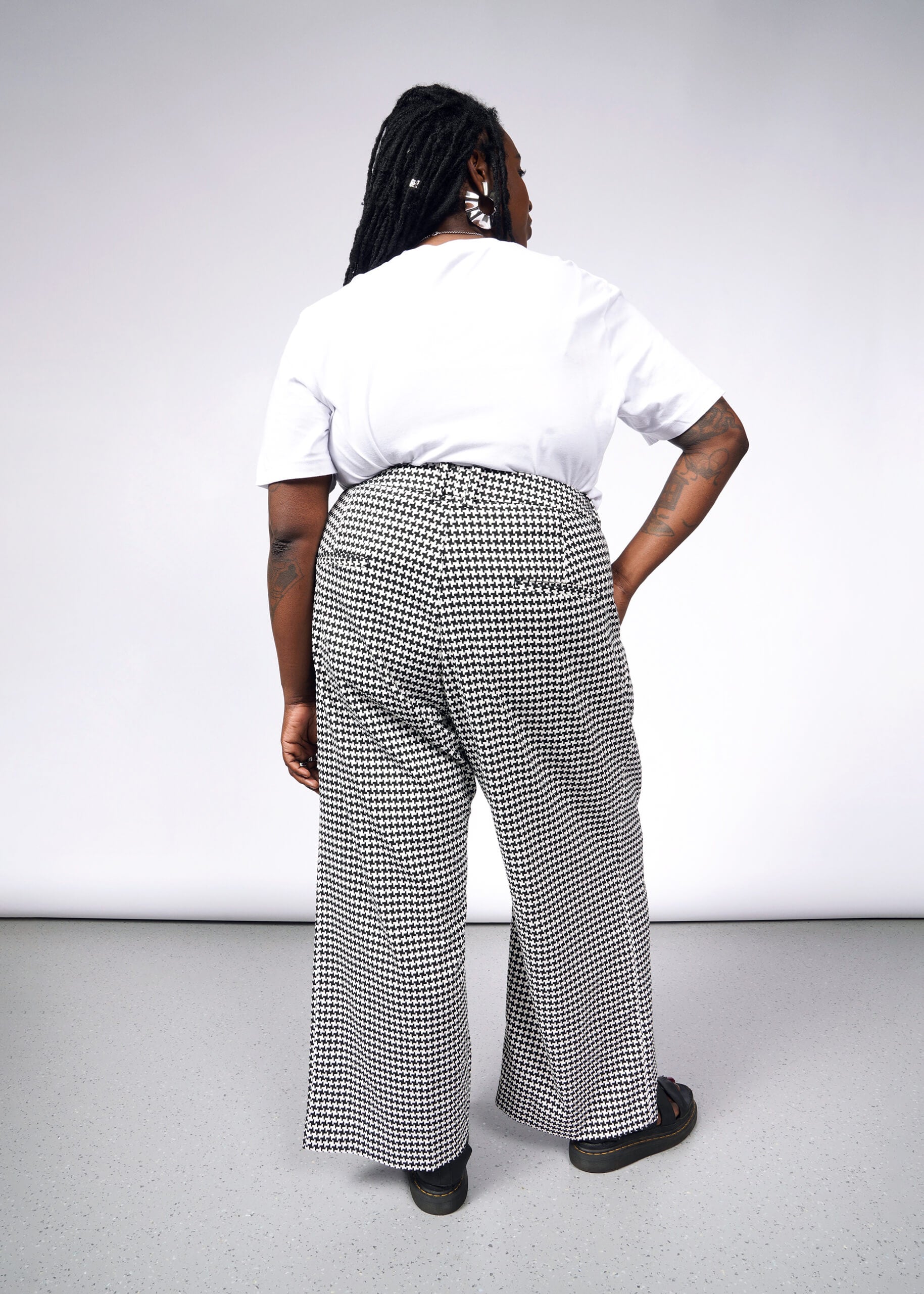 The Empower Houndstooth Wide Leg Trouser